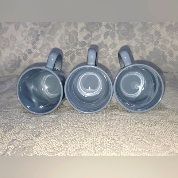 Vintage Three Corelle Light Periwinkle Country Blue Stoneware Coffee Mug Tea Cup - Picture 12 of 17